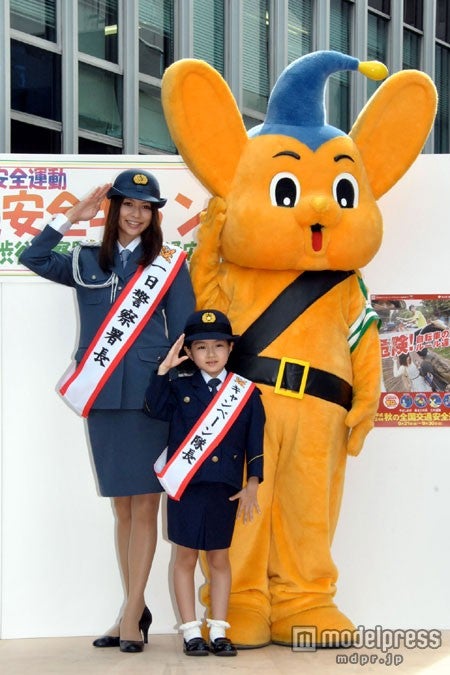 香里奈、小林星蘭、ピーポくん