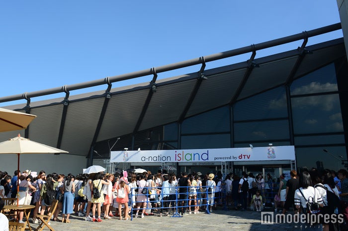 「Girls Summer Festival by GirlsAward」外観(C)モデルプレス