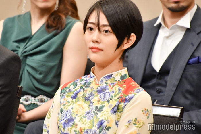 高畑充希のショートボブアレンジ術がすごい ポイントは 分け目 カール 髪型変遷まとめ モデルプレス 高畑充希のショートボブアレンジ術がすごい ポイントは 分け目 カール 髪型変遷まとめ モデルプレス