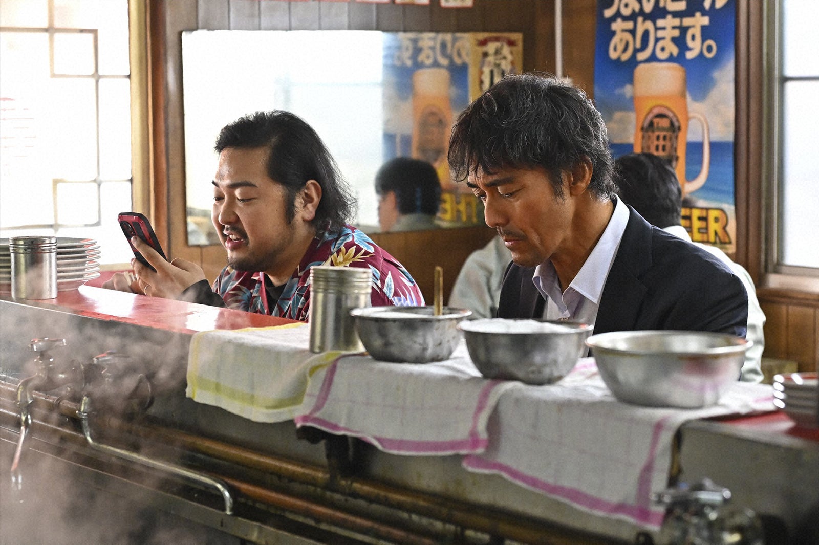 加治将樹、阿部寛「キャスター」第3話（C）TBS