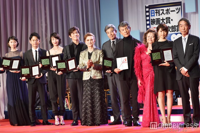 「第29回日刊スポーツ映画大賞・石原裕次郎賞」表彰式登壇者(C)モデルプレス