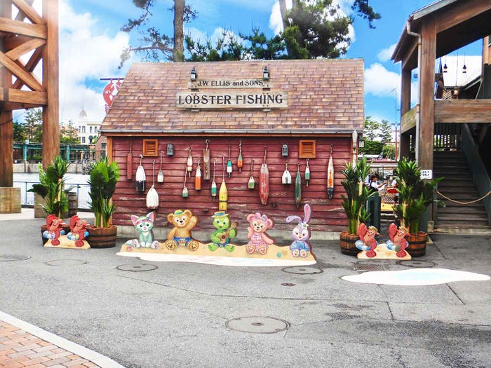 フォトロケーション(「ヴィレッジ・グリーティングプレイス」横)※イメージ(C)Disney