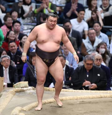 霧島は勝って締めてほしかった せっかく優勝しても、これじゃ印象が悪すぎるよ 武蔵川親方が指摘