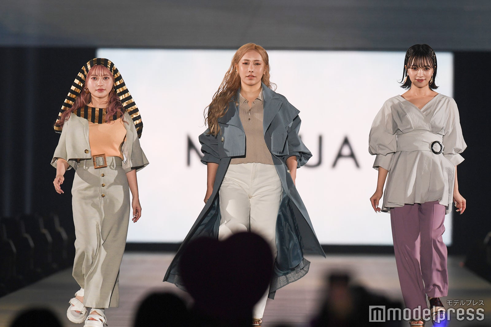 ヘラヘラ三銃士／まりな、ありしゃん、さおりん （C）モデルプレス