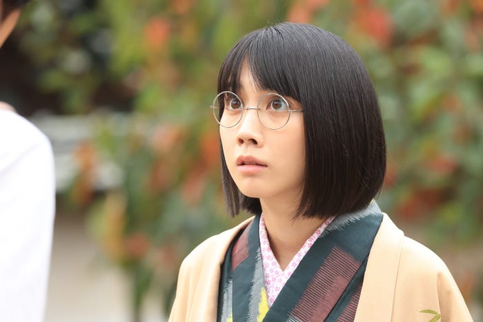 松本穂香「嘘解きレトリック」第5話(C)フジテレビ