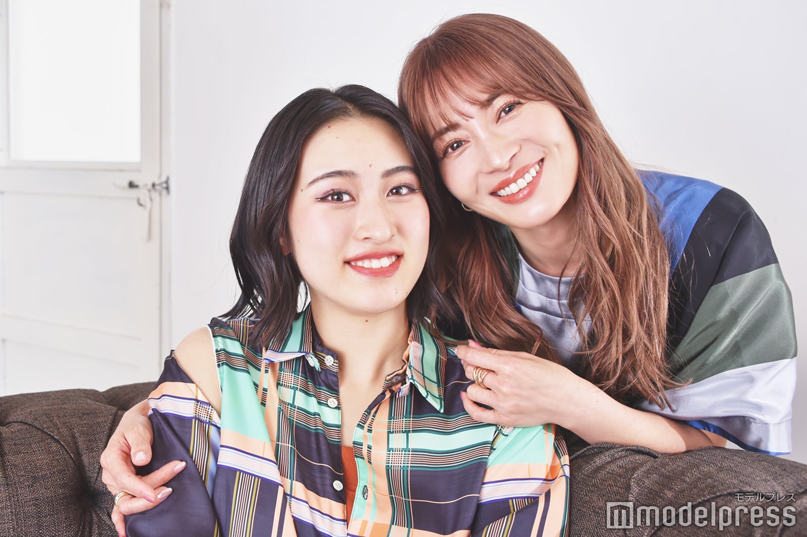 ＜ディズニー映画『魔法にかけられて2』インタビュー＞新山千春＆娘・もあ、母娘あるあるに共感「私たちと全く一緒」 映画で気付いた“本当の幸せ”についても語る