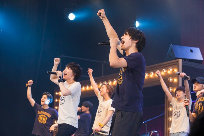 2人のキスが、東京国際フォーラムを揺らしたあの日…(提供写真)