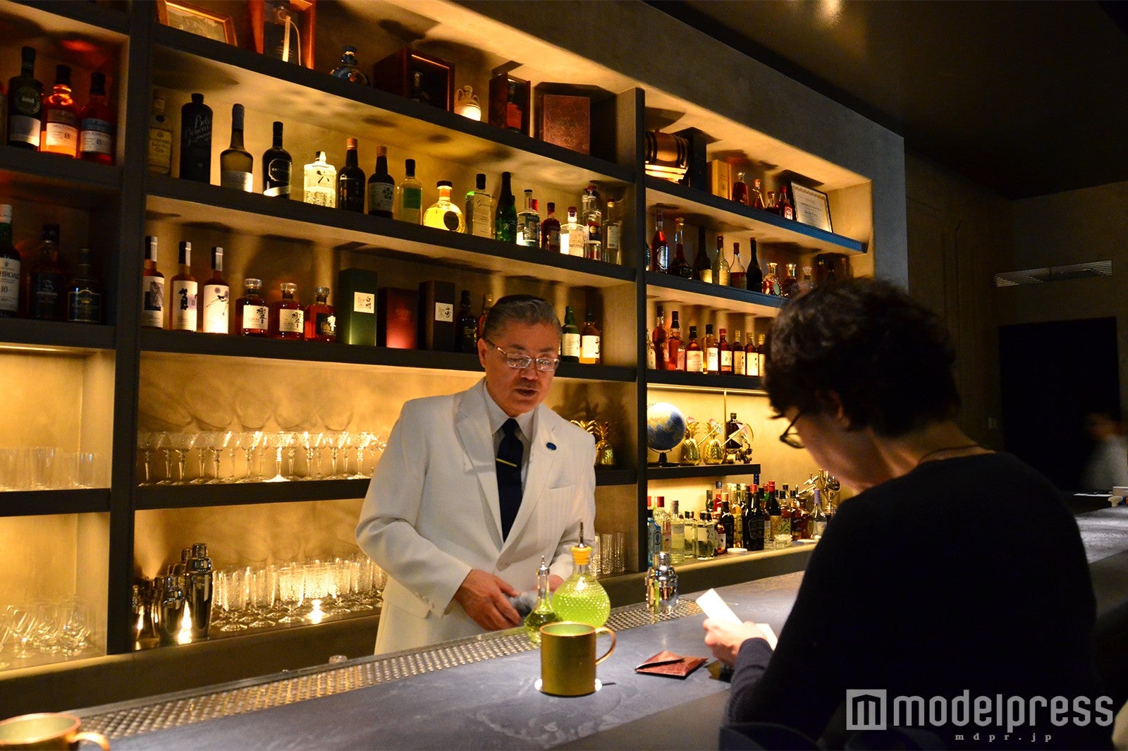 STAR BAR（C）モデルプレス