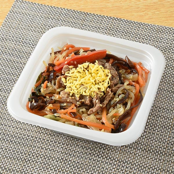 牛肉とごま油香る　旨甘チャプチェ（税込398円）（提供写真）