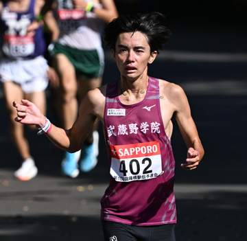 武蔵野学院大が驚きの躍進12位！坂田監督「ヤバイ、うれしい」雑草軍団を「クロカン全振り」で鍛え上げる【箱根駅伝予選】
