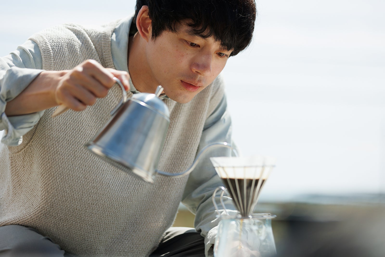 坂口健太郎／Netflixシリーズ「さよならのつづき」11月14日（木）よりNetflixにて独占配信