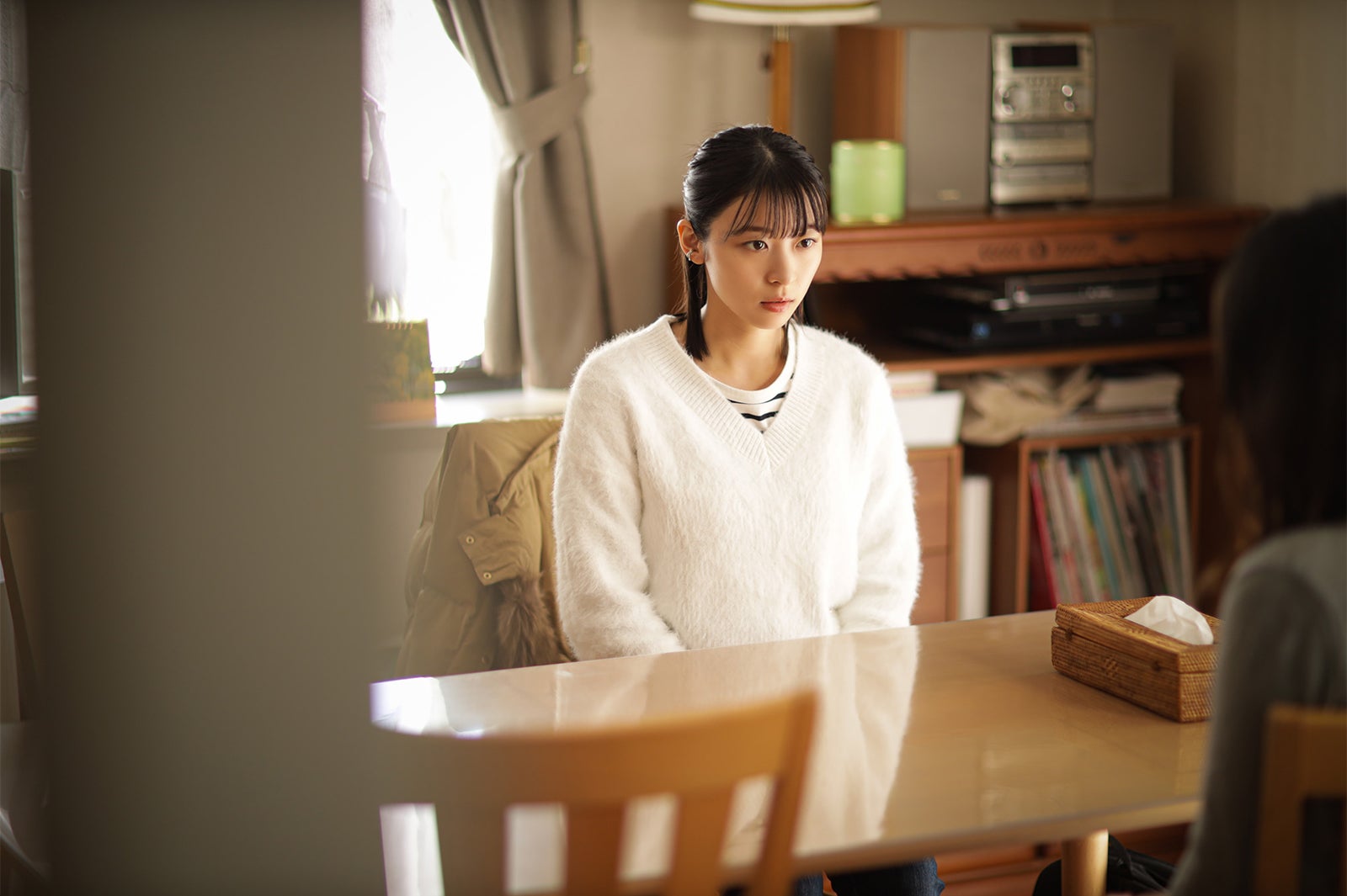 鳴海唯「君が獣になる前に」第5話より（C）「君が獣になる前に」製作委員会