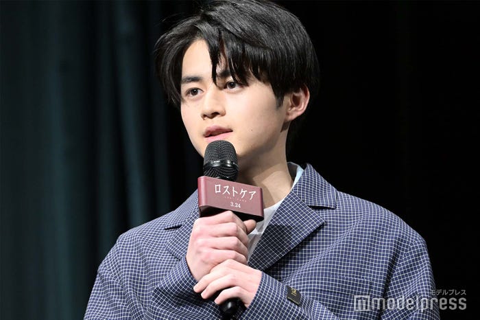 鈴鹿央士(C)モデルプレス