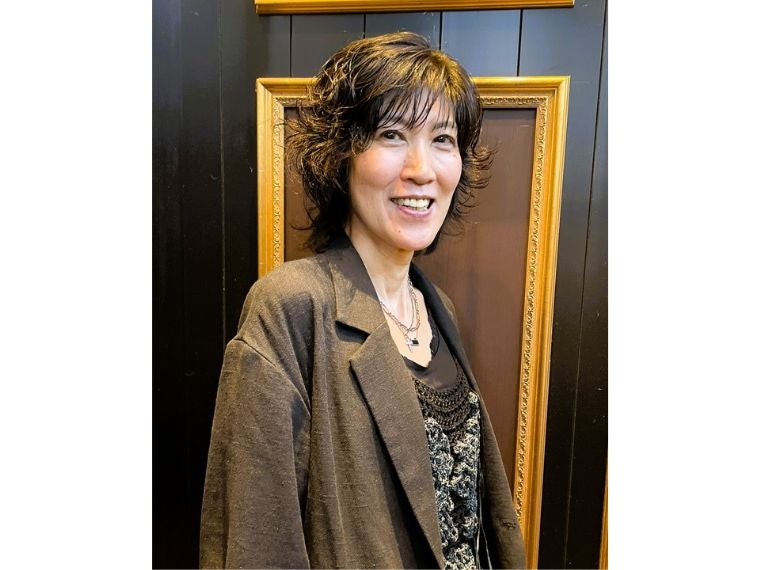 ニットデザイナー・山本洋子さん 手編みを「手芸」で終わらせない