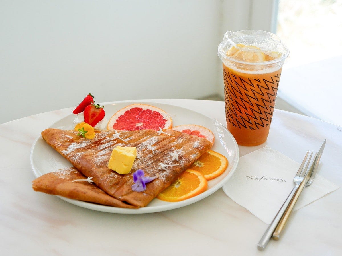 メープルバター（税込1300円）、レモネード（ピーチ）（税込700円）