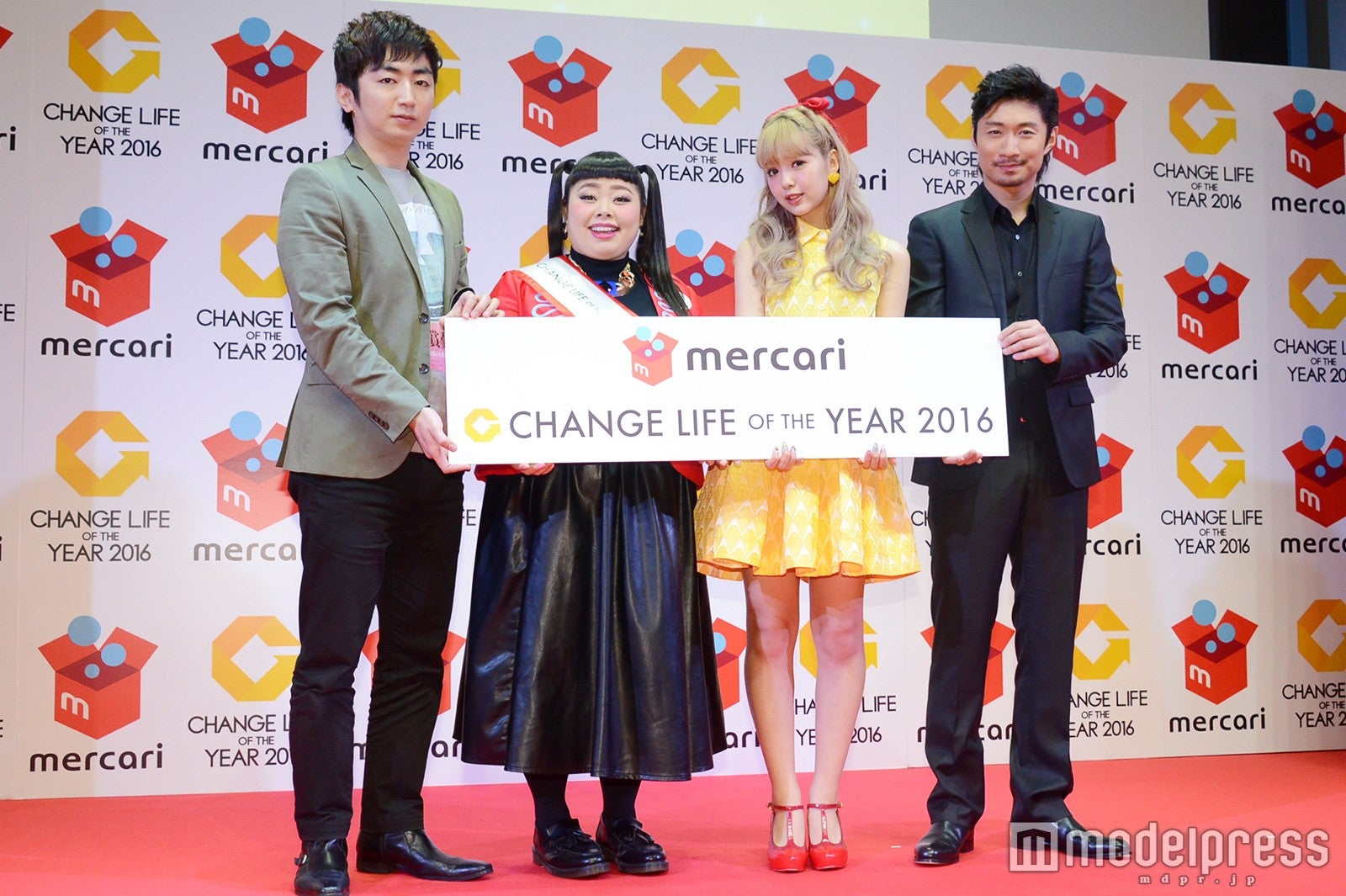 （左より）羽田圭介、渡辺直美、藤田ニコル、MAKIDAI（C）モデルプレス