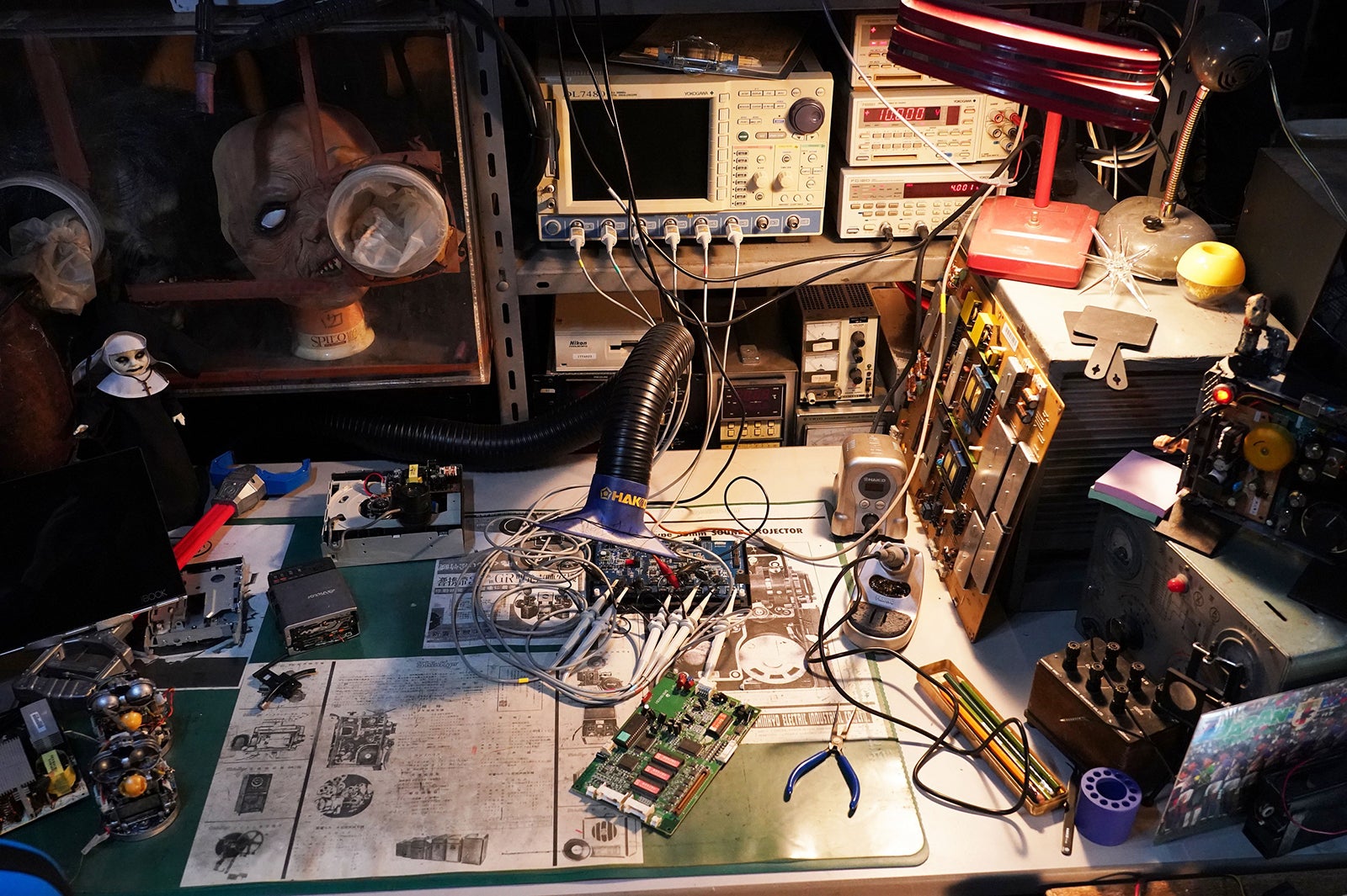 星憲章の仕事場 （C）日本テレビ