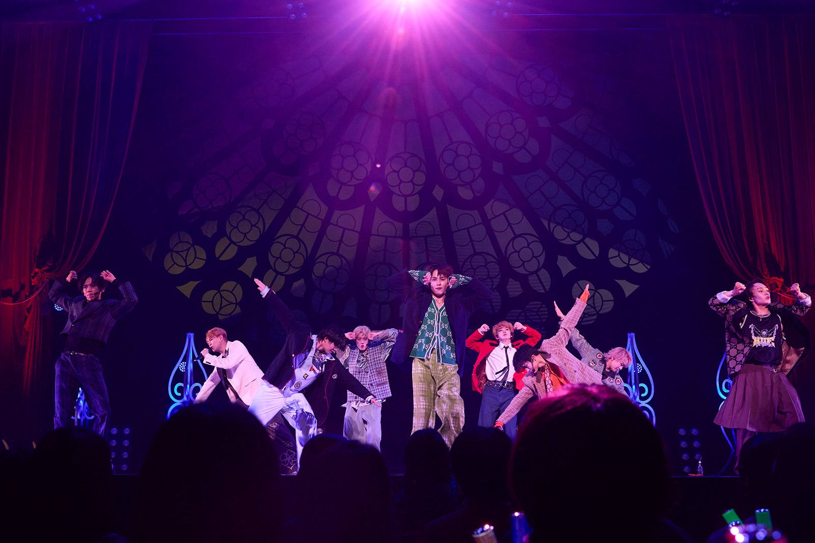 超特急（C）米山三郎