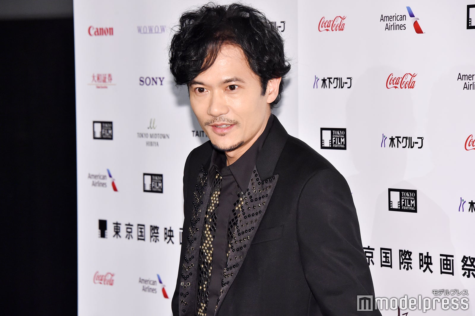 稲垣吾郎（C）モデルプレス