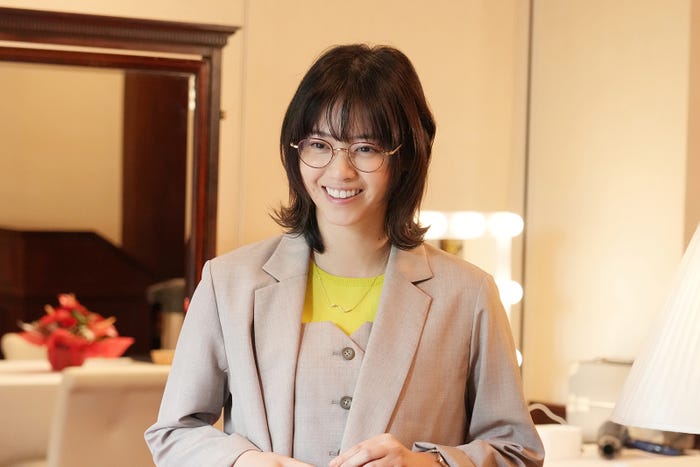 西野七瀬(C)2026「免許返納!?」製作委員会