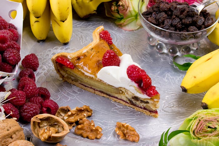 金平糖型 セニョリータバナナとラムレーズンのタルト