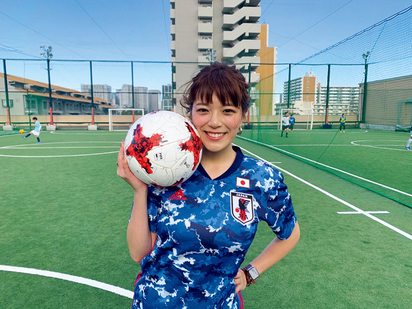 三谷紬アナ／写真提供：三谷紬アナ、テレビ朝日（テレビ朝日公式YouTube「動画、はじめてみました」より）