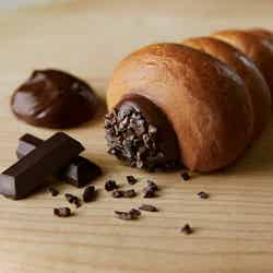 「コロネ(ショコラ)」453円(税込)/提供画像