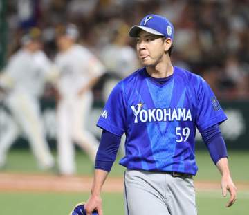 相川監督ぼう然 DeNA無残4連敗で終戦 3戦連続逆転負け、元同僚に3打点許す屈辱 2年ぶり下克上日本一の夢散る