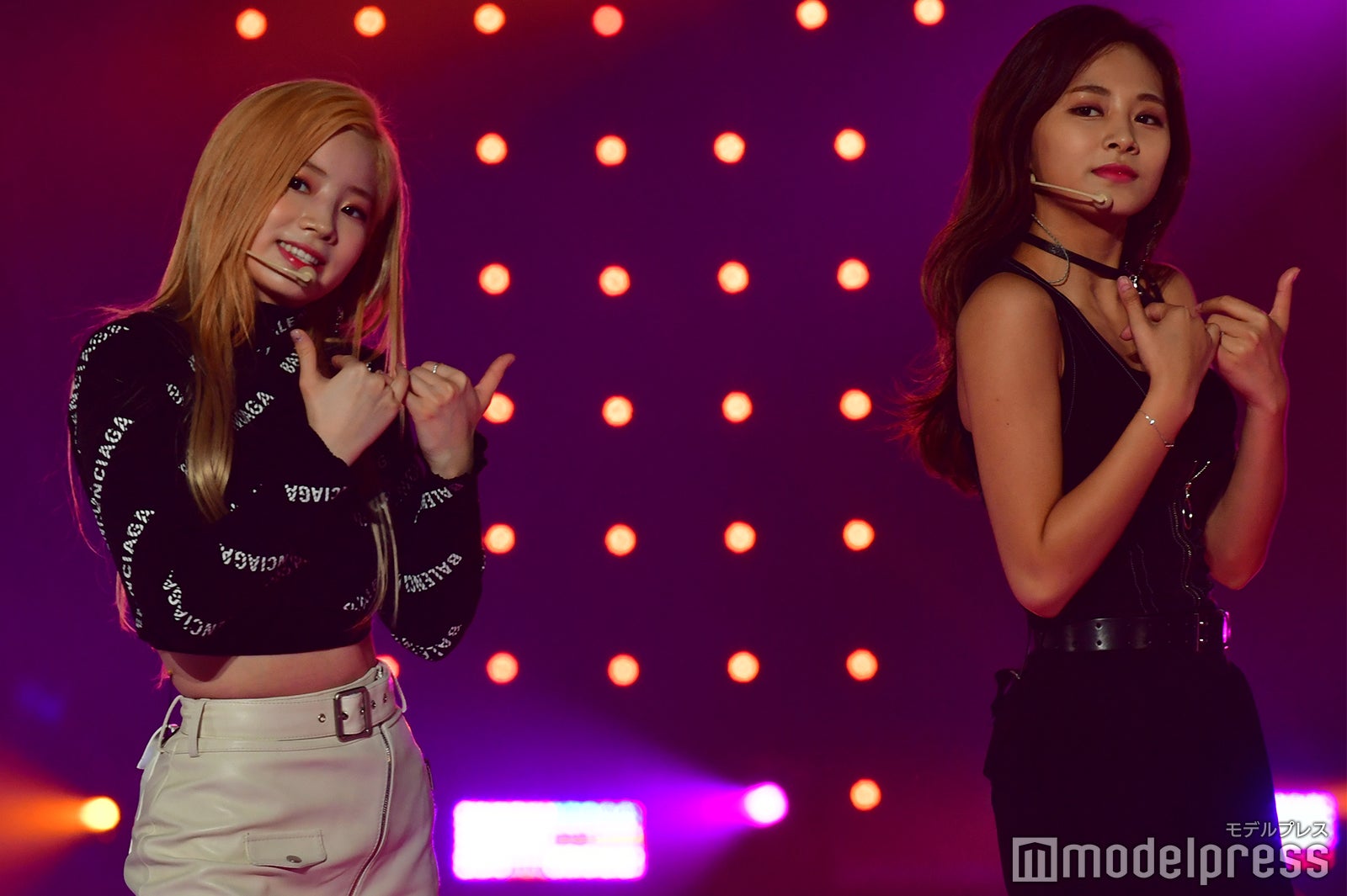 TWICE （C）モデルプレス