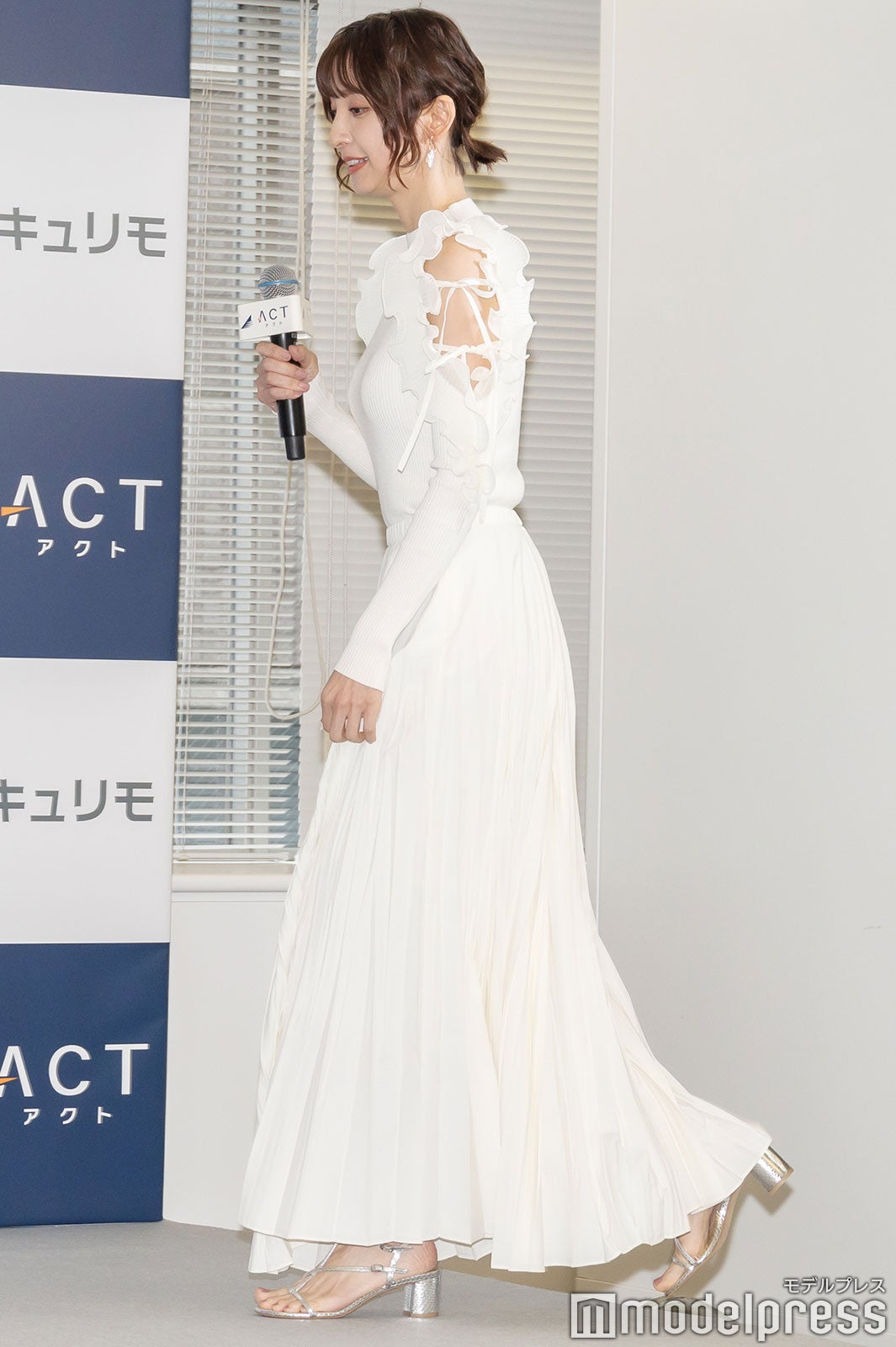 篠田麻里子（C）モデルプレス