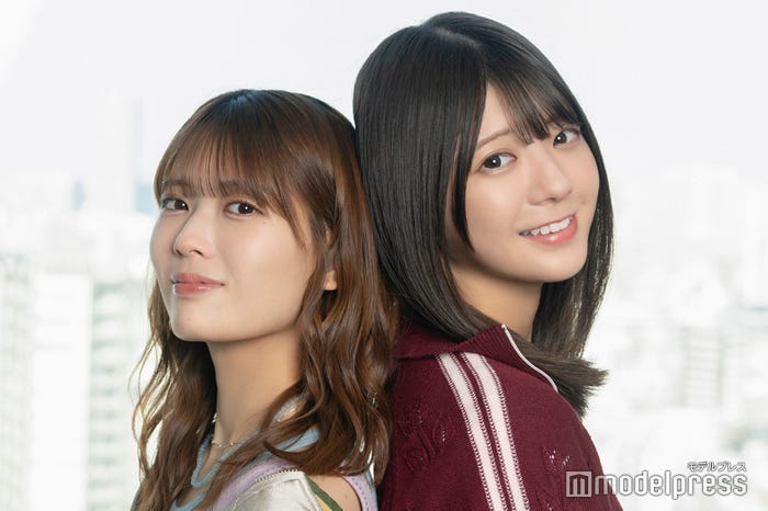 岩本蓮加、冨里奈央(C)モデルプレス