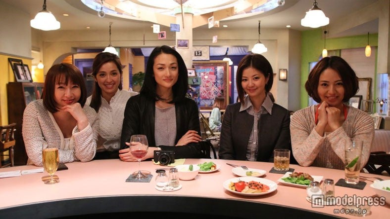 SEXからカラダの悩みまで　冨永愛ら5人の女性が熱演