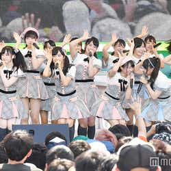モデルプレス - AKB48チーム8、16人で「TOKYO IDOL FESTIVAL 2017」2年目 「ファーストラビット」ほか堂々7曲でフレッシュに魅了<セットリスト>
