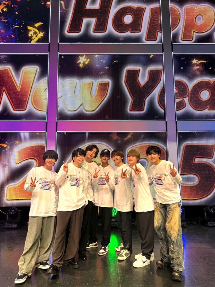 なにわ男子(提供写真)