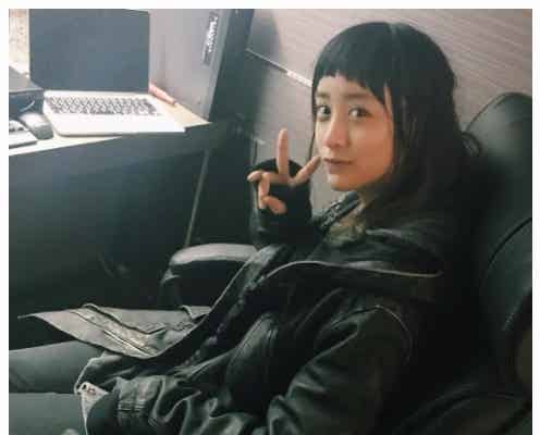 山本美月、“ガッツリ”オン眉に反響「全然違う」「別人みたい」<刑事ゆがみ>