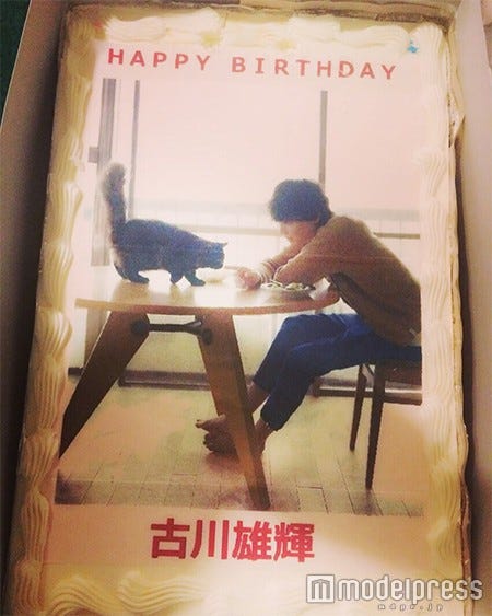 バースデーケーキ(画像提供:所属事務所)