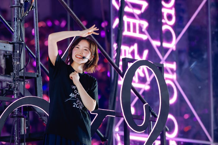 松田里奈「4th ARENA TOUR 2024 新・櫻前線 -Go on back?- IN 東京ドーム」撮影:上山陽介
