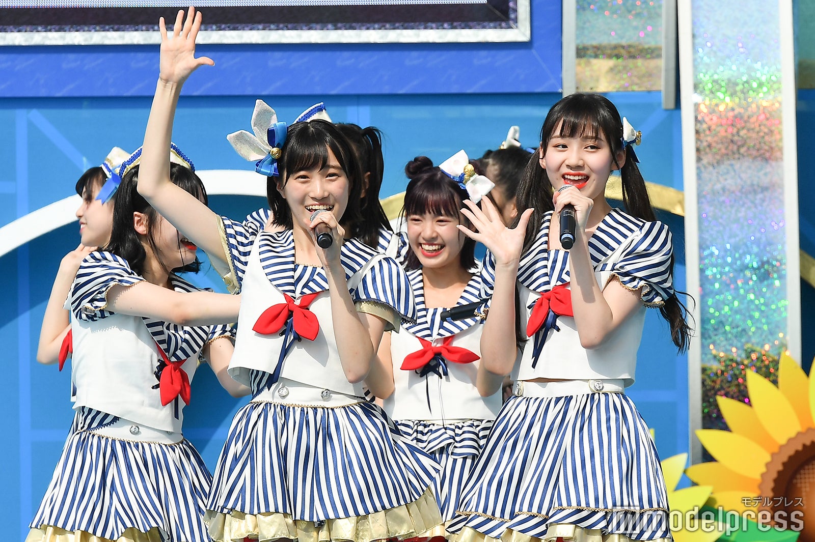 坂本愛玲菜、荒巻美咲／HKT48「TOKYO IDOL FESTIVAL 2018」 （C）モデルプレス