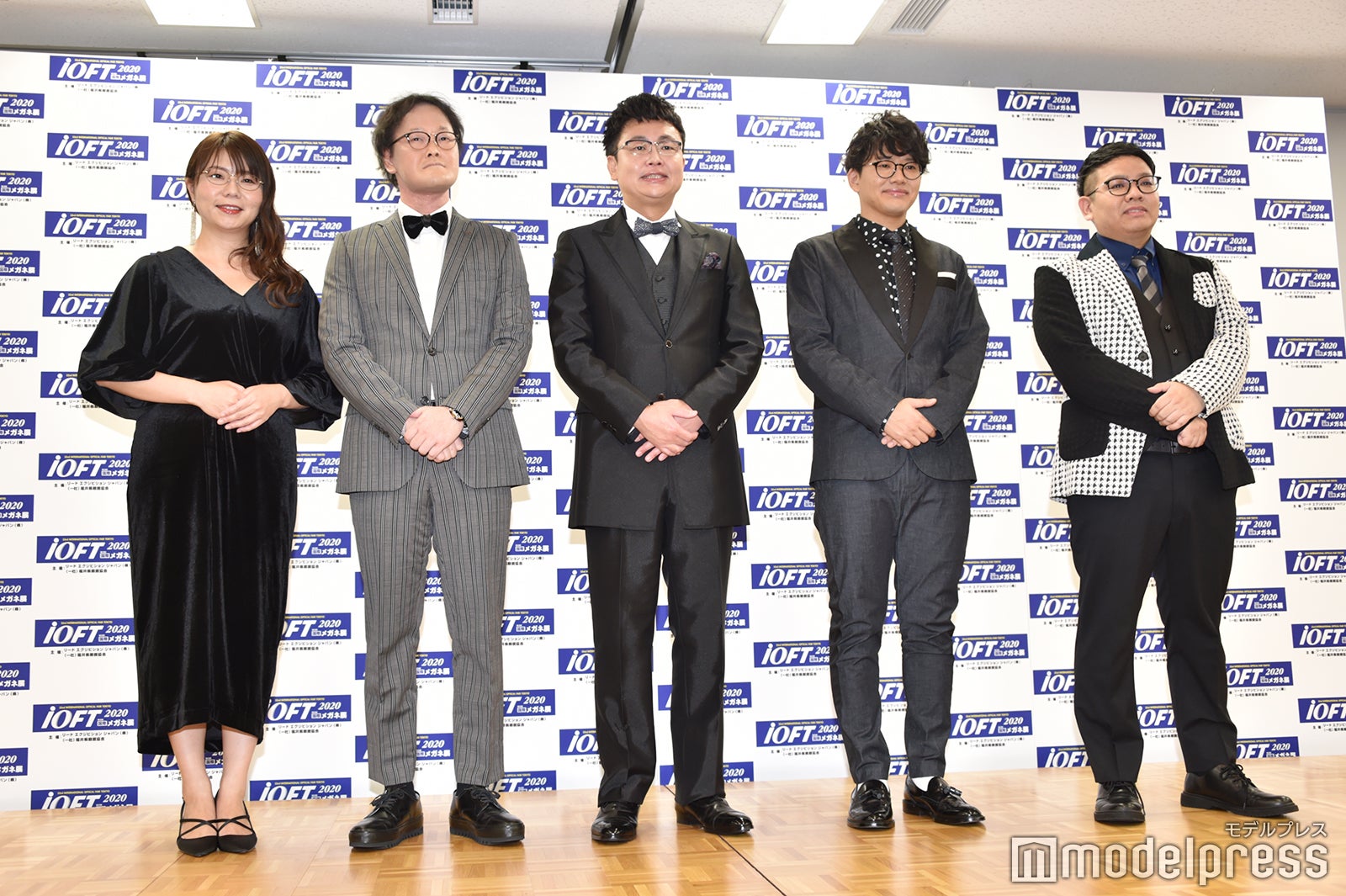 （左から）山崎ケイ、稲田直樹、橋本直、ミキ・亜生、昴生 （C）モデルプレス
