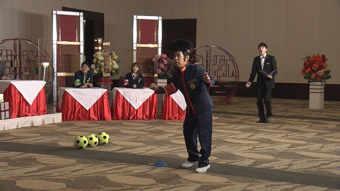 ノブ、本田翼、岡村隆史、羽鳥慎一(C)日本テレビ