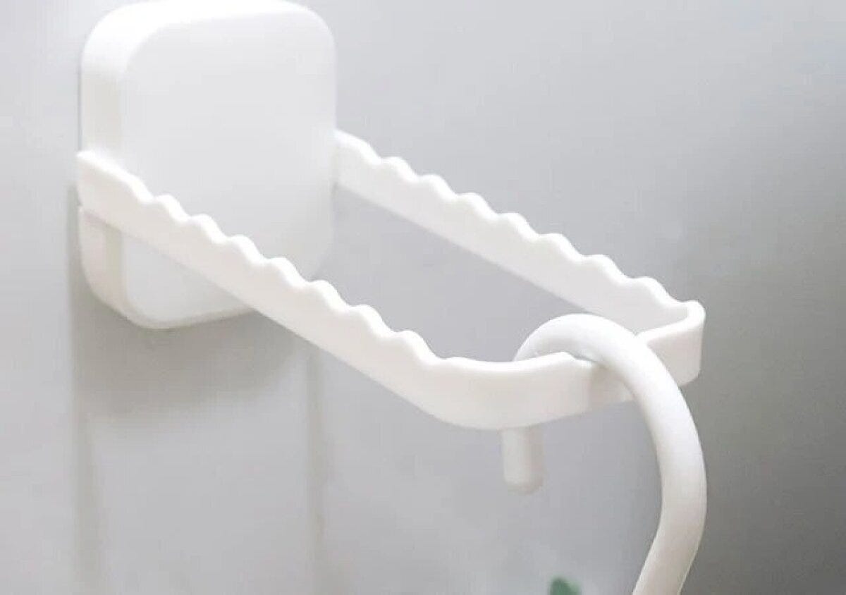 ダイソー　壁掛けハンガー用フック　使用例