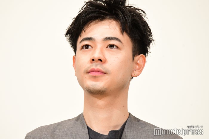 柳俊太郎 ひったくり犯逮捕に貢献するもハプニング 役者冥利に尽きる モデルプレス 柳俊太郎 ひったくり犯逮捕に貢献するもハプニング 役者冥利に尽きる モデルプレス