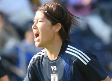 「シドニーでも森脇芸」「さすが高橋はな！」 なでしこジャパンが表彰式で歓喜 浦和の伝統芸披露に実況アナ「いわゆる森脇芸と言われている…」