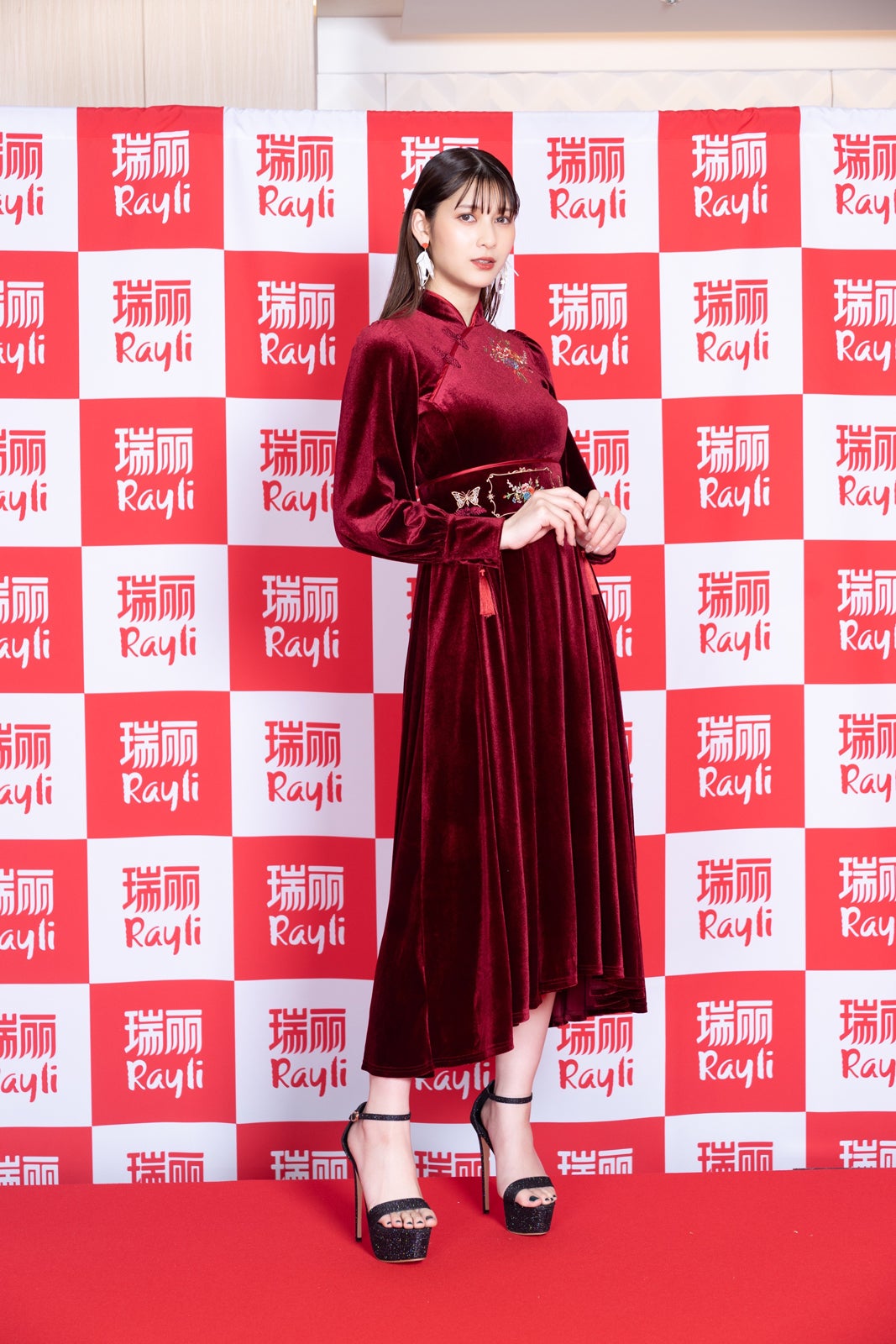 アンジェラ芽衣（C）瑞麗