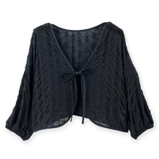 しまむら　黒トップス　高見え　ボレロ　しまスタ