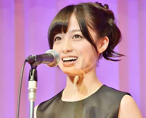 橋本環奈、歴代最年少で「ジュエリーベストドレッサー賞」受賞