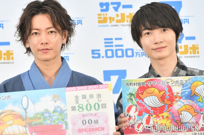 佐藤健、神木隆之介 (C)モデルプレス