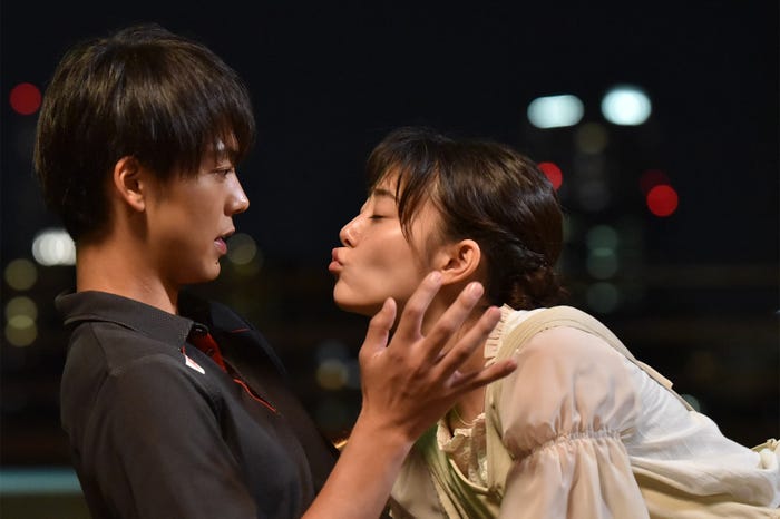 竹内涼真、高畑充希/「過保護のカホコ」第3話より(画像提供:日本テレビ)