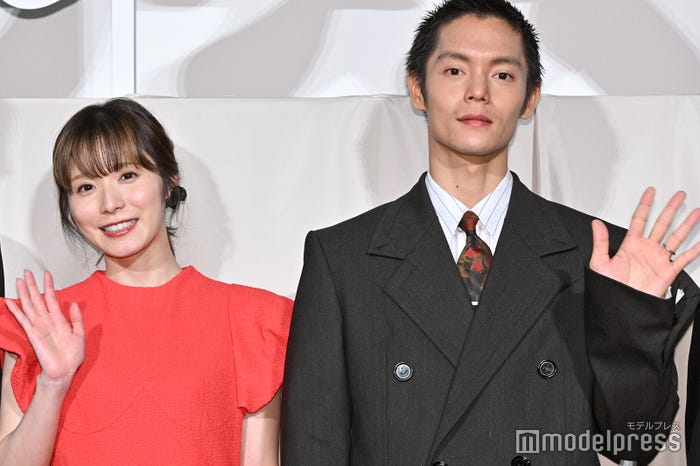 松岡茉優、窪田正孝(C)モデルプレス