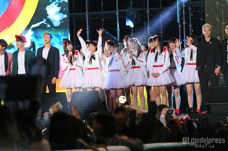 「Asia Song Festival 2015」に出演したNGT48（C）AKS